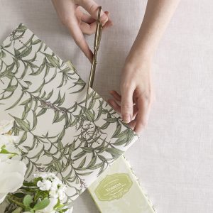 Papel Perfumado Verbena 1 1902 CB Verbena Fragranced Drawer Liners 1 square1200
